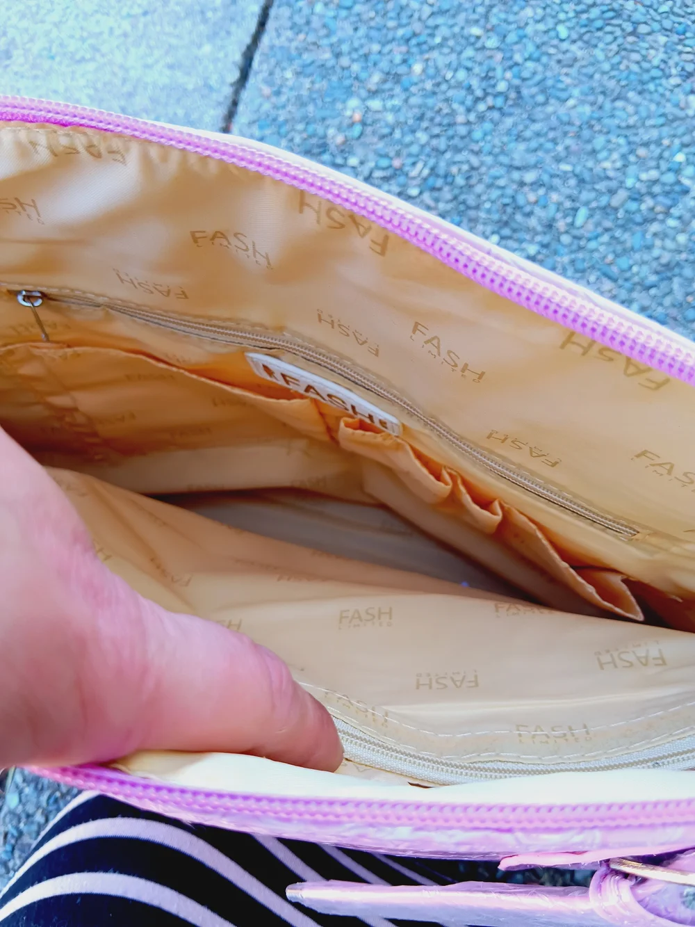 NWT Fash Limited Pink Mauve Croc-Embossed Computer Handbag